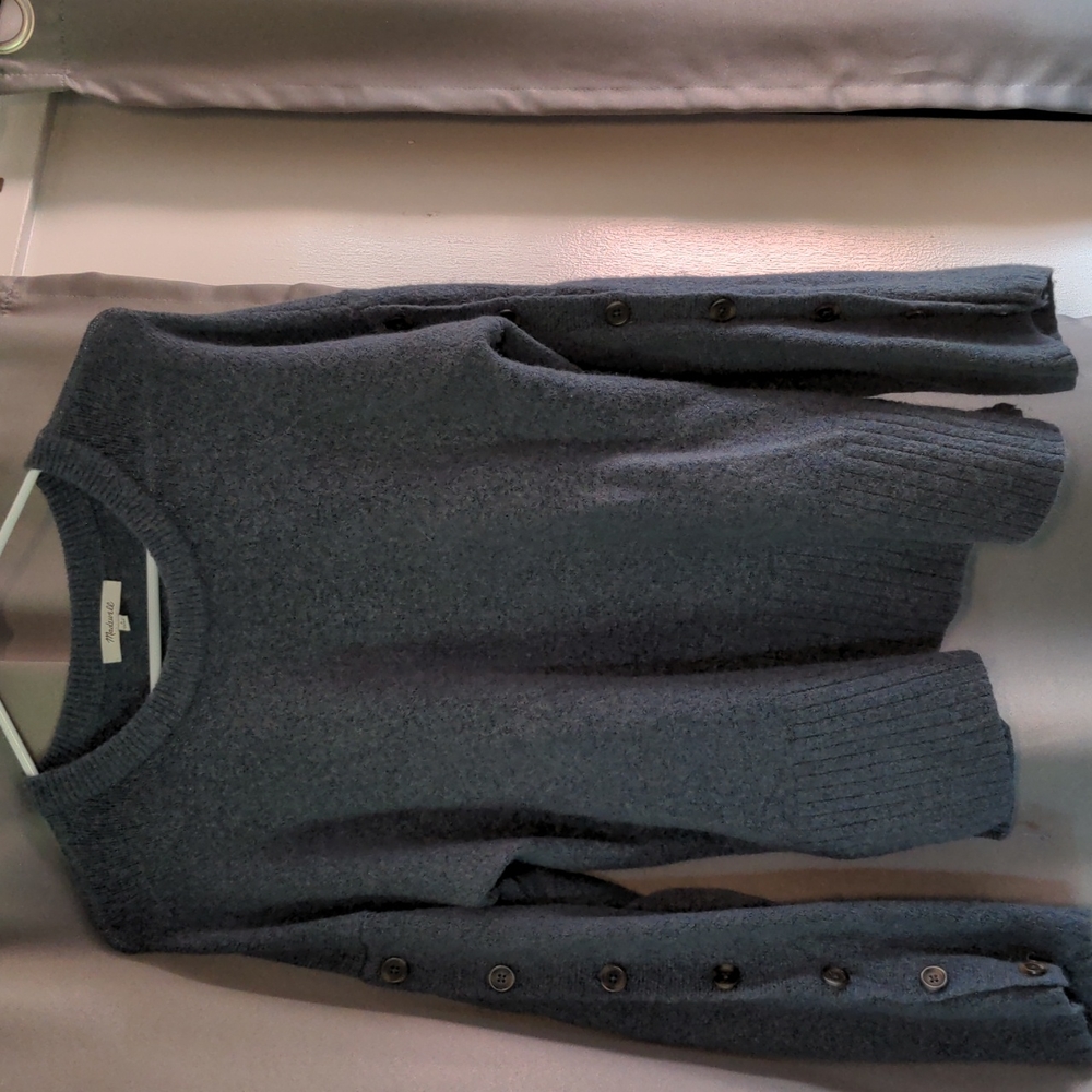 Madewell sweater size small denim blue color